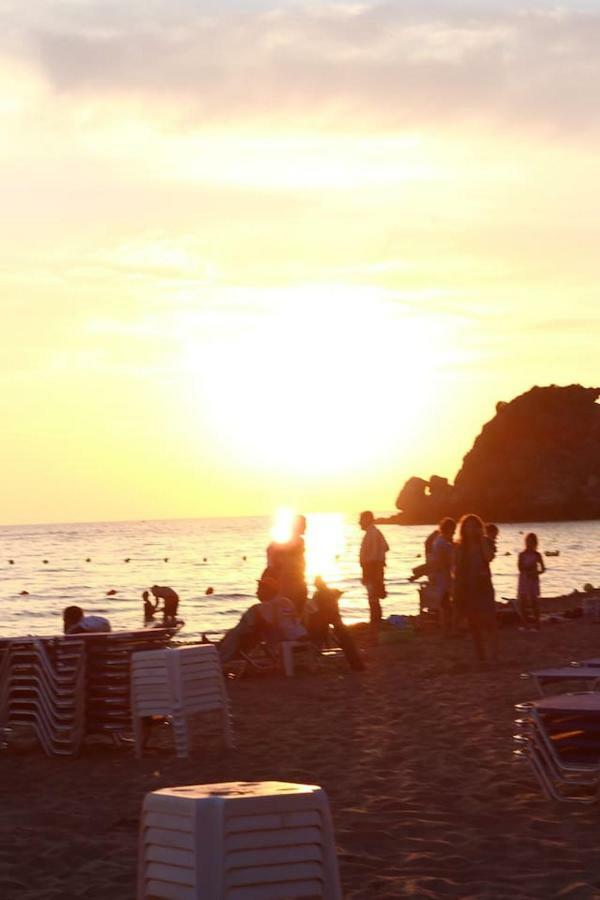 Nona's Corfu βenitses